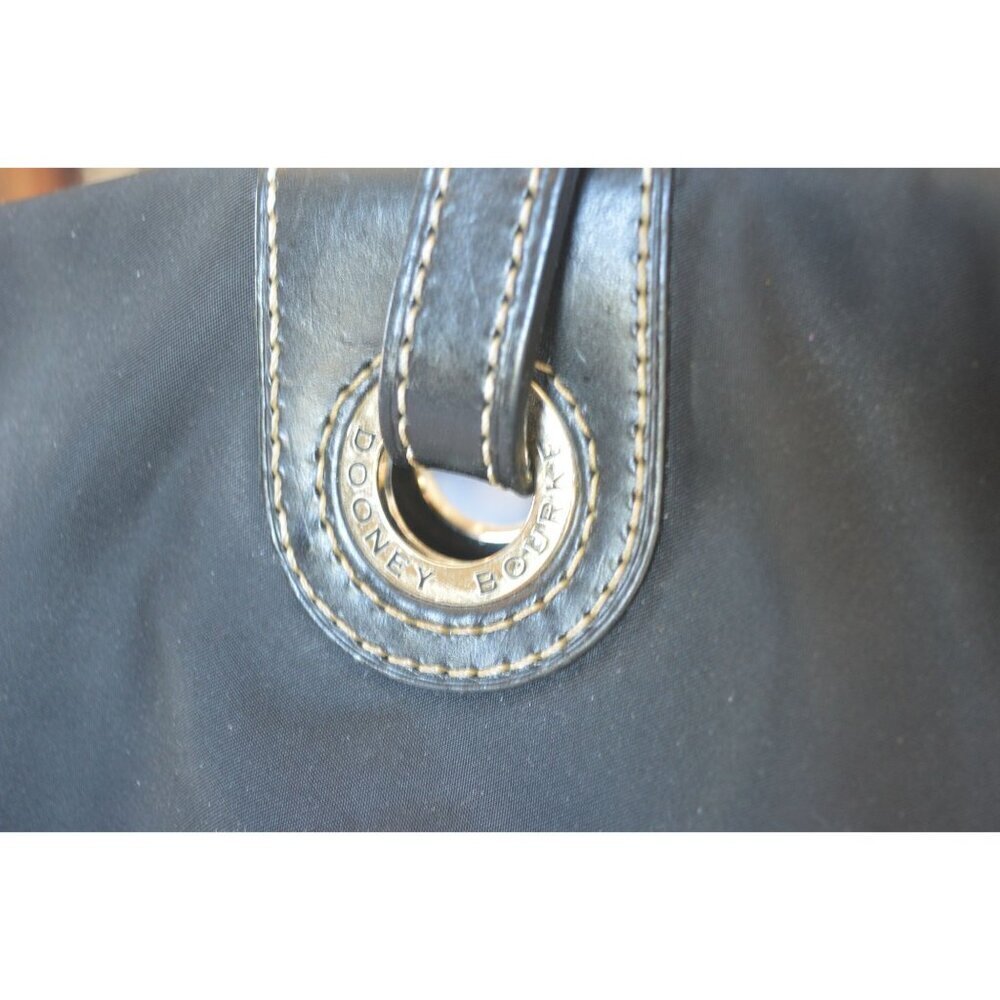Dooney & Bourke Black Shoulder Tote Bag Charm Hot Pink Interior Classic Luxury - Picture 11 of 16